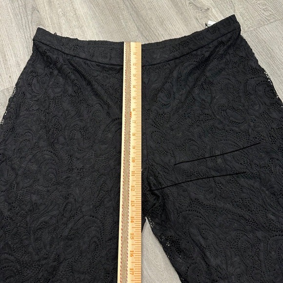 Isaac Mizrahi Live! Black Lace Wide-Leg Pants Size 16 - Picture 4 of 9